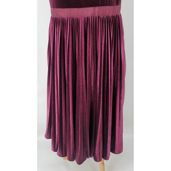 TED BAKER Cornela Pleated Velvet Midi Dress ~ Oxblood Burgundy TB4 US 5 - Picture 6 of 16